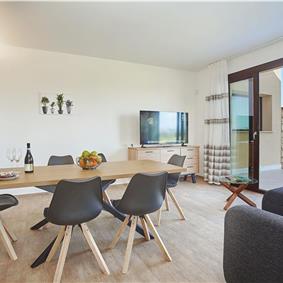 Two 3 bedroom villas with private pools, Alcamo, each sleeps 6-7